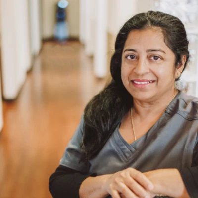 Dr. Jouvita Fernandes-Morais Headshot